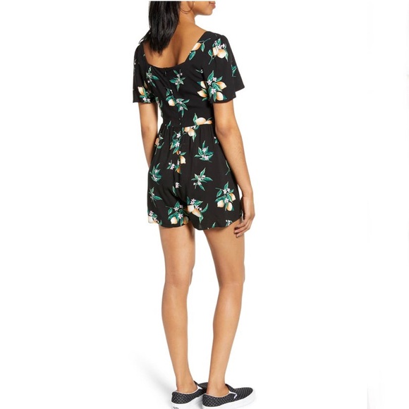 All In Favor Lemon Print Button Front Romper - Picture 2 of 10